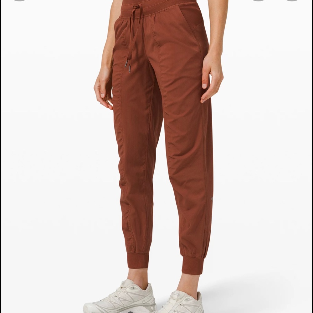 Lululemon dance studio jogger pants - women’s plus size 20 - burgundy dark red